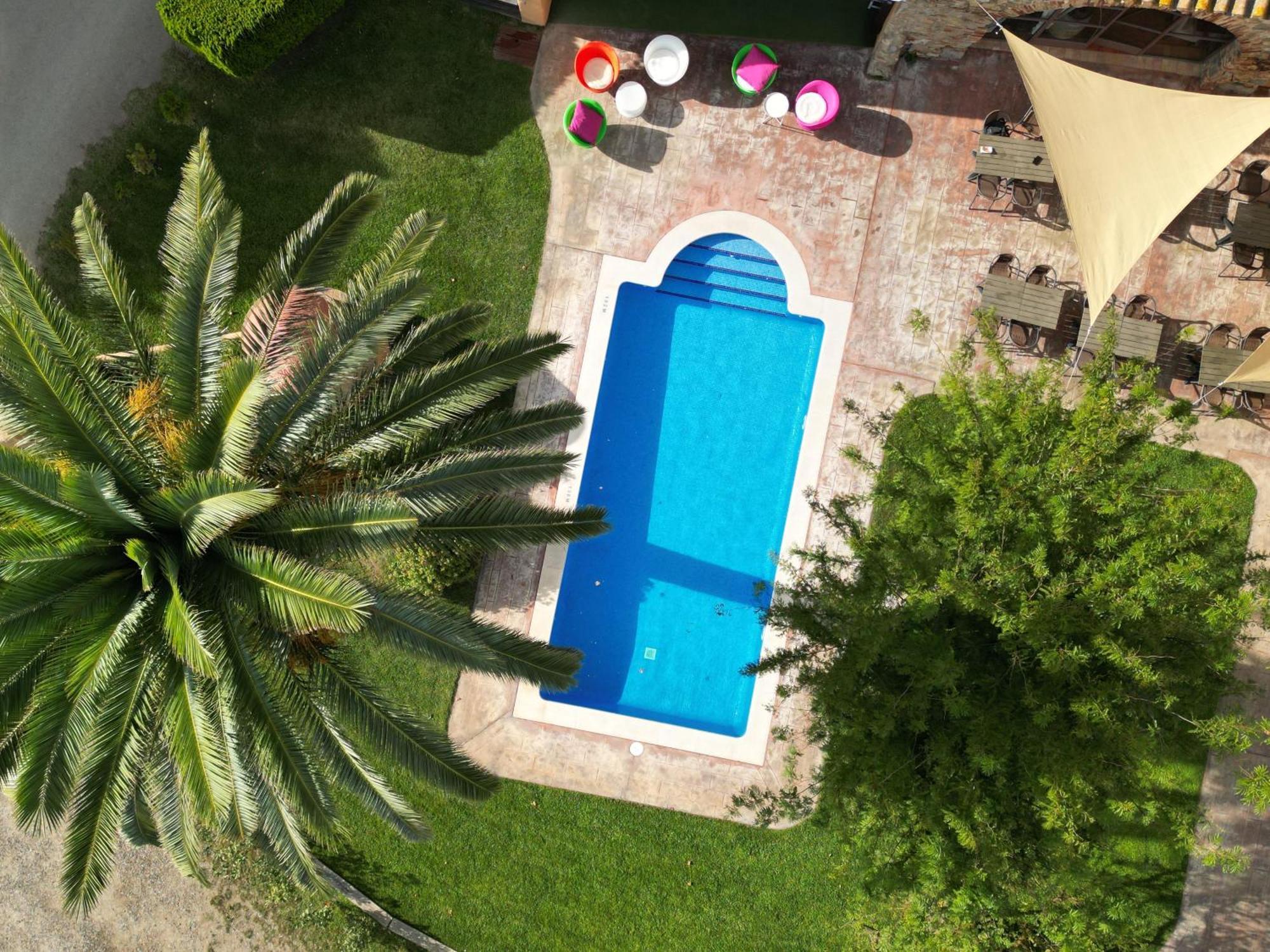 Hotel & Golf Ca La Caputxeta Кастельон-де-Ампуриас Экстерьер фото